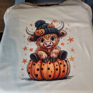 🎃 Highland Cow Halloween Hoodie – Cozy Fall Vibes in a Pumpkin! 🐮🍂